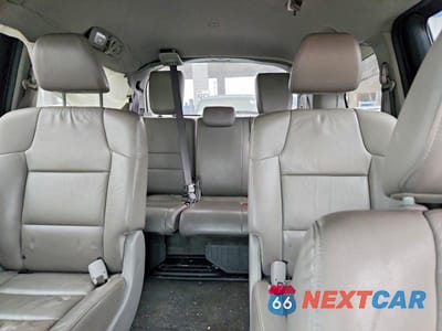 Zdjęcie 10 z 14 samochodu: 2011 HONDA ODYSSEY EXL VIN:5FNRL5H64BB015111 - miniatura