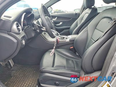 Zdjęcie 7 z 13 samochodu: 2016 MERCEDES-BENZ C 300 VIN:55SWF4JB3GU156396 - miniatura