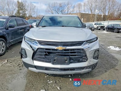 Piąte zdjęcie samochodu w środku: 2019 CHEVROLET BLAZER 1LT VIN:3GNKBBRA0KS661878 - miniatura