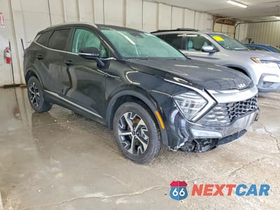 Czwarte zdjęcie samochodu z boku: 2024 KIA SPORTAGE EX VIN:5XYK3CDFXRG167666 - miniatura