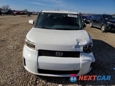Piąte zdjęcie samochodu w środku: 2009 SCION XB VIN:JTLKE50E891092697 - miniatura