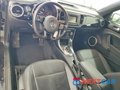 Zdjęcie 8 z 12 samochodu: 2018 VOLKSWAGEN BEETLE S VIN:3VW5DAAT3JM515143 - miniatura