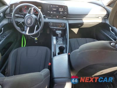 Zdjęcie 8 z 11 samochodu: 2021 HYUNDAI ELANTRA SEL VIN:5NPLM4AG5MH045156 - miniatura