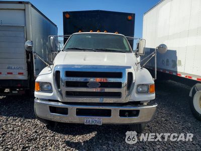 Piąte zdjęcie samochodu w środku: 2008 FORD F650 SUPER DUTY CHIPPER TRUCK VIN:3FRNF65A08V576623 - miniatura