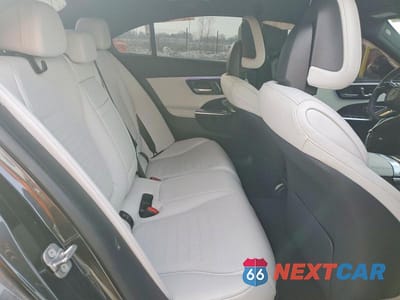 Zdjęcie 10 z 12 samochodu: 2024 MERCEDES-BENZ C 300 4MATIC VIN:W1KAF4HB4RR224807 - miniatura