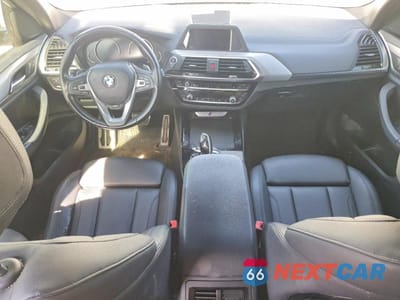Zdjęcie 8 z 11 samochodu: 2018 BMW X3 XDRIVEM40I VIN:5UXTS3C54J0Y97680 - miniatura