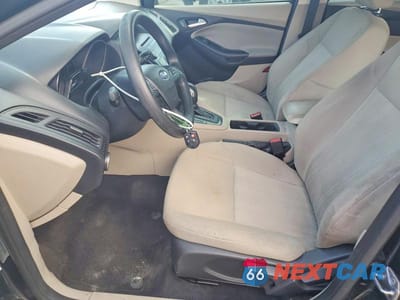 Zdjęcie 7 z 11 samochodu: 2016 FORD FOCUS SE VIN:1FADP3K2XGL393601 - miniatura