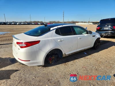 Trzecie zdjęcie samochodu z tyłu: 2013 KIA OPTIMA SX VIN:5XXGR4A68DG213023 - miniatura