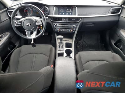 Zdjęcie 8 z 12 samochodu: 2019 KIA OPTIMA LX VIN:5XXGT4L36KG321092 - miniatura