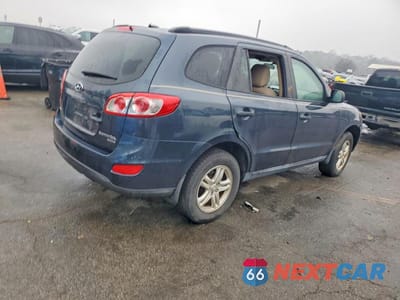 Trzecie zdjęcie samochodu z tyłu: 2011 HYUNDAI SANTA FE GLS VIN:5XYZGDAG5BG083489 - miniatura