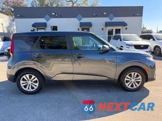 Zdjęcie 13 z 15 samochodu: 2020 KIA SOUL LX VIN:KNDJ23AU7L7011770 - miniatura