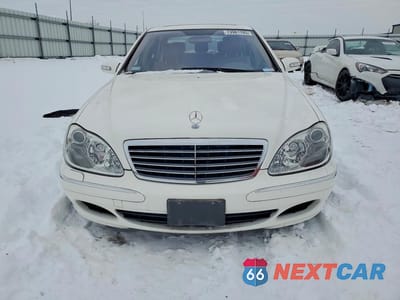 Piąte zdjęcie samochodu w środku: 2005 MERCEDES-BENZ S 430 VIN:WDBNG70J35A442659 - miniatura