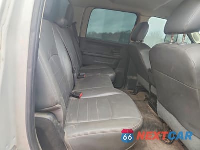 Zdjęcie 10 z 13 samochodu: 2016 RAM 4500 UTILITY / SERVICE TRUCK VIN:3C7WRKEL8GG209476 - miniatura