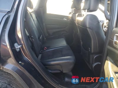 Zdjęcie 10 z 12 samochodu: 2020 JEEP GRAND CHEROKEE LAREDO VIN:1C4RJEAG5LC318261 - miniatura