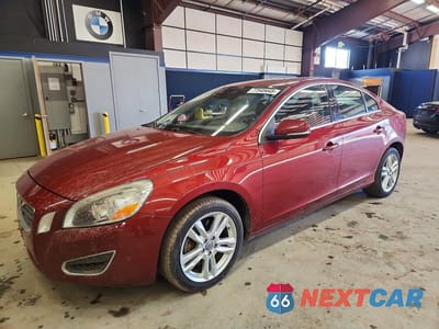 2012 VOLVO S60 T5 YV1622FS9C2045482 - główne zdjęcie licytacji z USA - miniatura