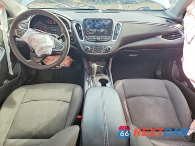 Zdjęcie 8 z 14 samochodu: 2020 CHEVROLET MALIBU LT VIN:1G1ZD5ST0LF075050 - miniatura