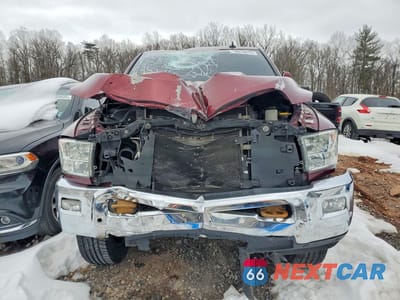 Piąte zdjęcie samochodu w środku: 2016 RAM 2500 SLT VIN:3C6UR5DLXGG336616 - miniatura