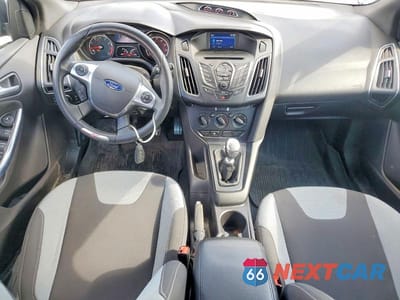 Zdjęcie 8 z 12 samochodu: 2014 FORD FOCUS ST VIN:1FADP3L92EL411422 - miniatura