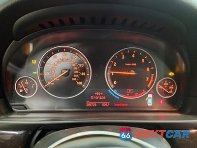 Zdjęcie 9 z 11 samochodu: 2015 BMW 528 XI VIN:WBA5A7C57FD628039 - miniatura