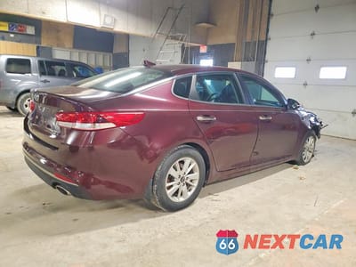 Trzecie zdjęcie samochodu z tyłu: 2016 KIA OPTIMA LX VIN:5XXGT4L30GG118903 - miniatura