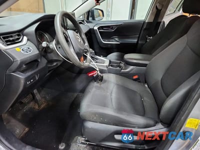 Zdjęcie 7 z 13 samochodu: 2021 TOYOTA RAV4 LE VIN:2T3F1RFV4MC168340 - miniatura