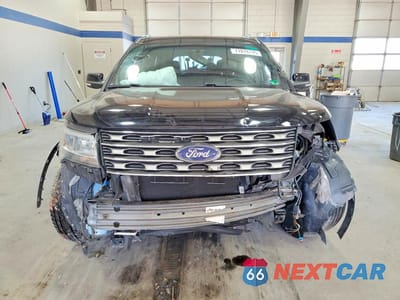 Piąte zdjęcie samochodu w środku: 2016 FORD EXPLORER XLT VIN:1FM5K8D8XGGA16797 - miniatura