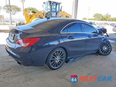 Trzecie zdjęcie samochodu z tyłu: 2016 MERCEDES-BENZ CLA 250 VIN:WDDSJ4EB4GN351519 - miniatura