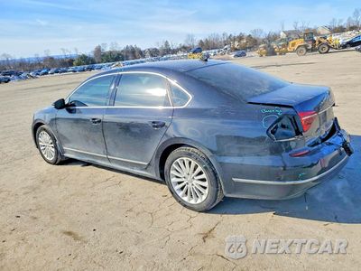 Drugie zdjęcie samochodu z przodu: 2017 VOLKSWAGEN PASSAT SE VIN:1VWBT7A37HC017077 - miniatura