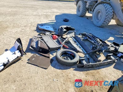 Zdjęcie 13 z 13 samochodu: 2019 MERCEDES-BENZ GLS 450 4MATIC VIN:4JGDF6EE2KB188885 - miniatura