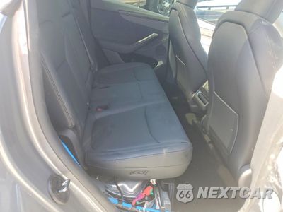Zdjęcie 11 z 14 samochodu: 2026 TESLA MODEL Y VIN:7SAYGDEE1TA383351 - miniatura