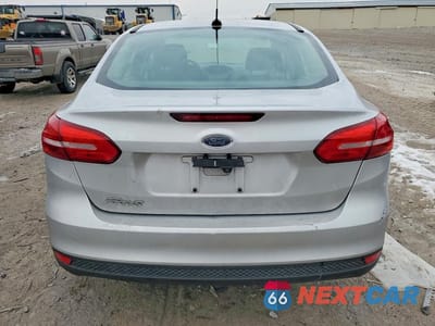 Zdjęcie 6 z 13 samochodu: 2018 FORD FOCUS S VIN:1FADP3E28JL265442 - miniatura