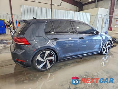 Trzecie zdjęcie samochodu z tyłu: 2018 VOLKSWAGEN GTI S VIN:3VW447AU2JM254854 - miniatura