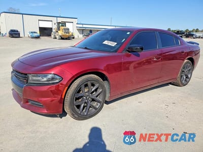 2019 DODGE CHARGER SXT 2C3CDXBG2KH745422 - główne zdjęcie licytacji z USA - miniatura