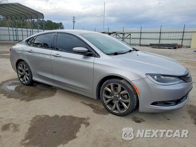 Czwarte zdjęcie samochodu z boku: 2015 CHRYSLER 200 S VIN:1C3CCCBB0FN661760 - miniatura