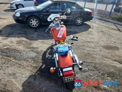 Czwarte zdjęcie samochodu z boku: 2006 HONDA VT750 C VIN:JH2RC44016K010377 - miniatura