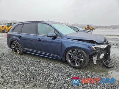 Czwarte zdjęcie samochodu z boku: 2025 AUDI Q7 PRESTIGE VIN:WA1VVBF77SD019402 - miniatura