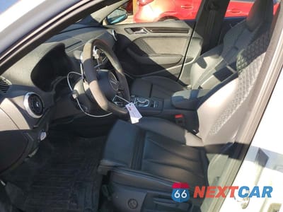 Zdjęcie 7 z 11 samochodu: 2018 AUDI RS3 VIN:WUABWGFF3J1904449 - miniatura