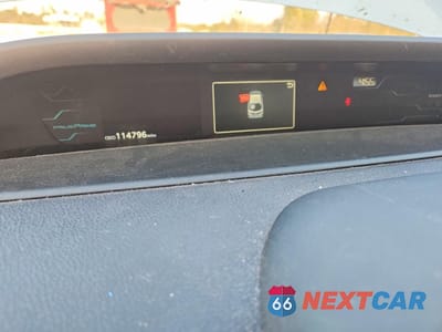 Zdjęcie 9 z 12 samochodu: 2018 TOYOTA PRIUS PRIME VIN:JTDKARFP7J3087264 - miniatura