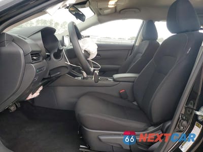 Zdjęcie 7 z 12 samochodu: 2025 NISSAN SENTRA S VIN:3N1AB8BV6SY415390 - miniatura
