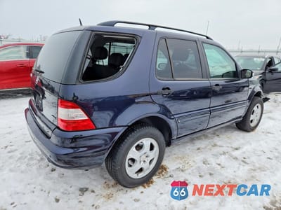 Trzecie zdjęcie samochodu z tyłu: 2002 MERCEDES-BENZ ML 320 VIN:4JGAB54E92A348325 - miniatura