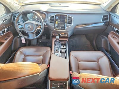 Zdjęcie 8 z 12 samochodu: 2019 VOLVO XC90 T6 MOMENTUM VIN:YV4A22PK4K1501033 - miniatura