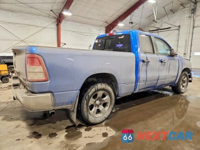 Trzecie zdjęcie samochodu z tyłu: 2023 RAM 1500 BIG HORN VIN:1C6RRFBG8PN587188 - miniatura