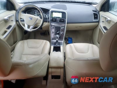 Zdjęcie 8 z 13 samochodu: 2015 VOLVO XC60 T5 PREMIER VIN:YV440MDK0F2685308 - miniatura