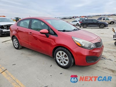 Czwarte zdjęcie samochodu z boku: 2015 KIA RIO LX VIN:KNADM4A37F6464847 - miniatura