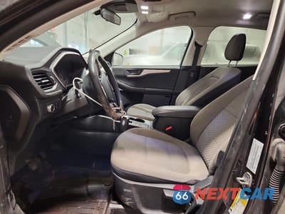 Zdjęcie 7 z 13 samochodu: 2022 FORD ESCAPE SE VIN:1FMCU9G61NUB16626 - miniatura