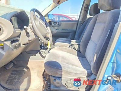 Zdjęcie 7 z 11 samochodu: 2004 HYUNDAI SANTA FE GLS VIN:KM8SC13EX4U726410 - miniatura