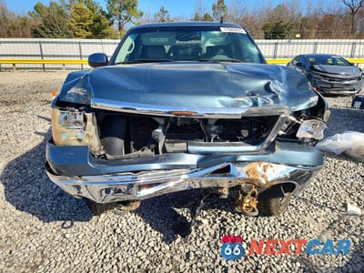 Piąte zdjęcie samochodu w środku: 2010 GMC SIERRA K1500 SLT VIN:3GTRKWE3XAG298934 - miniatura