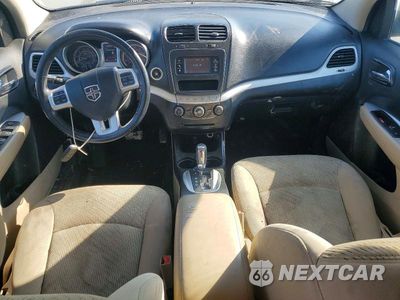 Zdjęcie 8 z 13 samochodu: 2017 DODGE JOURNEY SE VIN:3C4PDCABXHT568839 - miniatura