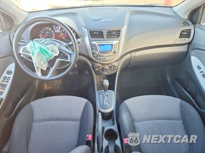Zdjęcie 8 z 12 samochodu: 2012 HYUNDAI ACCENT GS VIN:KMHCT5AE5CU049117 - miniatura