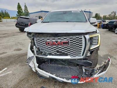 Piąte zdjęcie samochodu w środku: 2021 GMC YUKON SLE VIN:1GKS1AED8MR240846 - miniatura